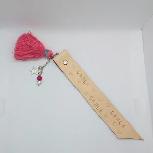 Marcapáginas en cuero
